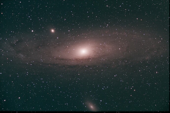 Andromeda Galaxy 60s 400 (2025_10_30 17_05_34 UTC)
