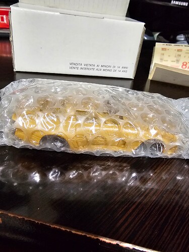 1000039240