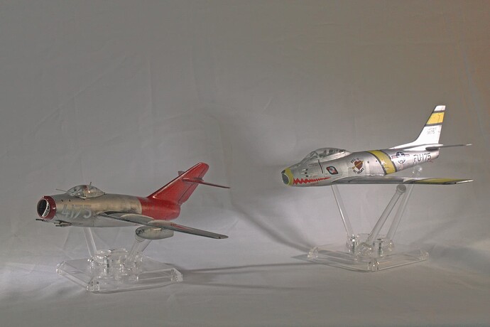 F-86_v_MiG15_48_2