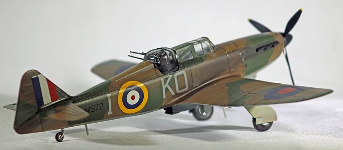 Defiant 48 4