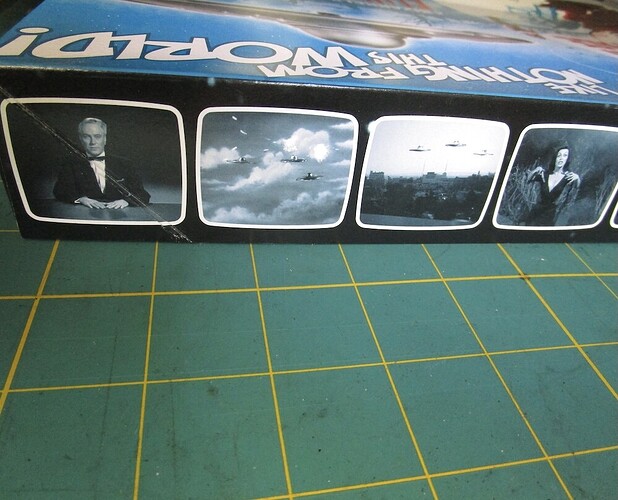 Plan-9_From_Outer_Space_m_boxart