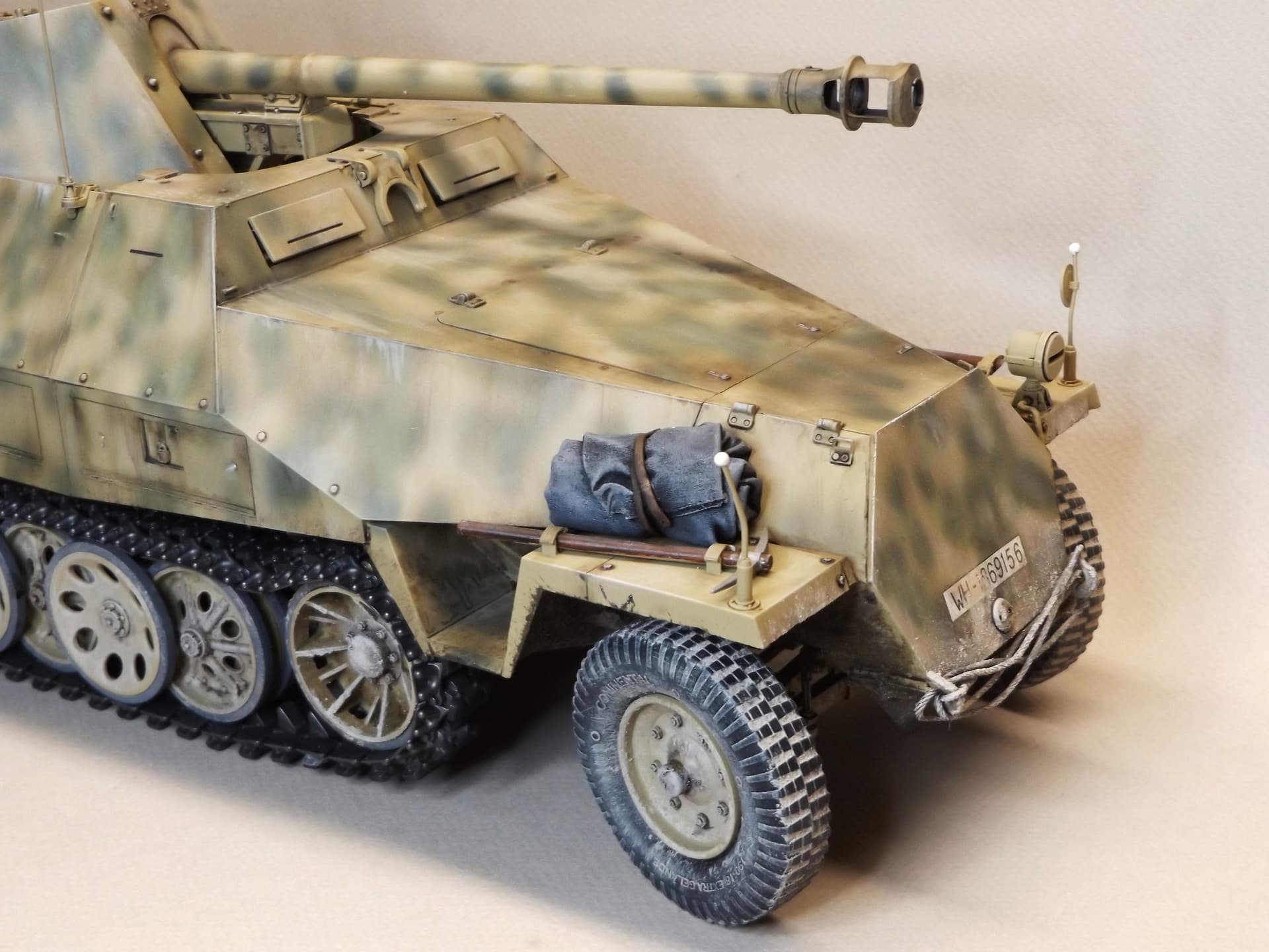 その他 Sd.Kfz. 251/22 Pakwagen 1/16 Das Werk Sd.Kfz. 251/22 Pakwagen from Das Werk | Armorama™