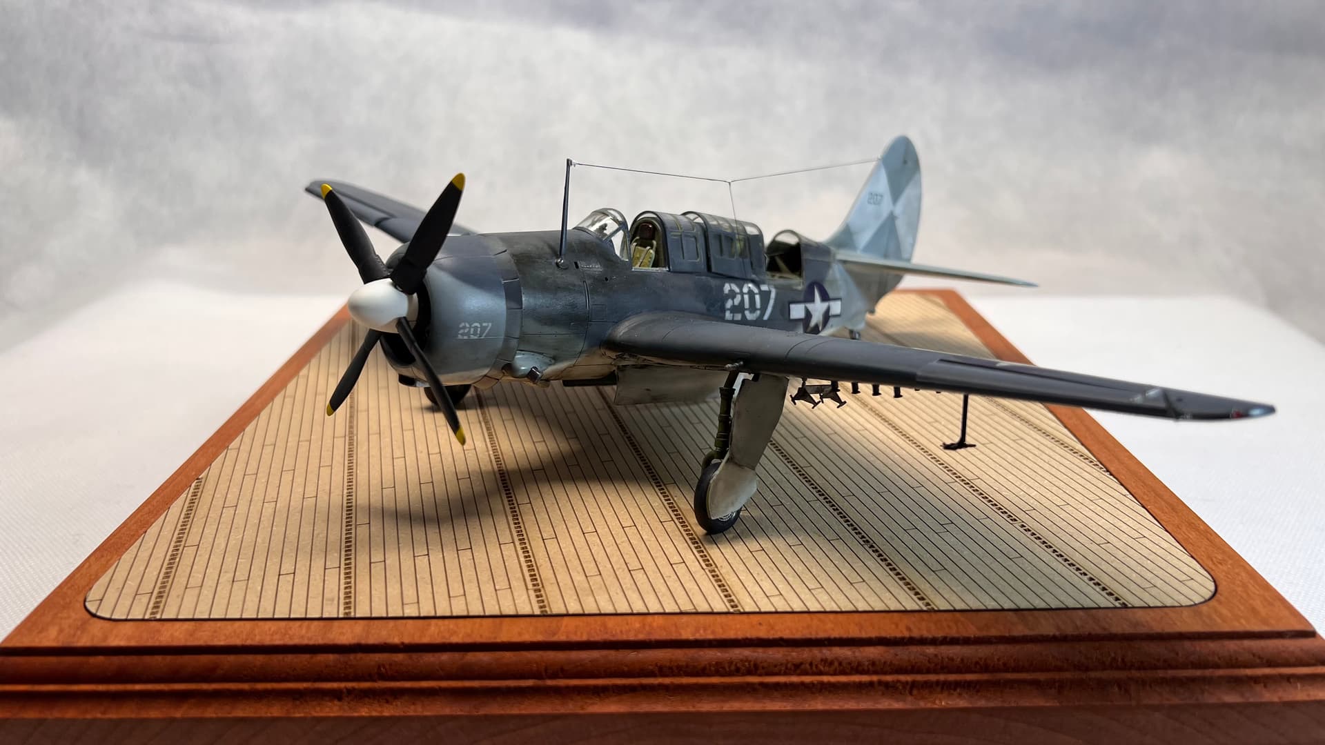 SB2C-4 Helldiver 1/48 プラモデル ハルトマン211 SB2C-4 Helldiver 1/48 プラモデル ハルトマン211様専用 - メルカリ
