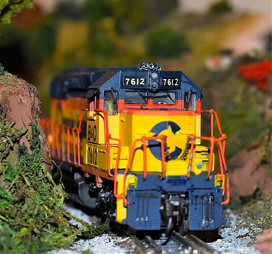 Athearn Chessie SD40-2 #7612 with CalScale mu stands and sun shades.