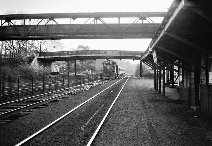 CNJ. GP40-P #3677 on eastbound passenger at Fanwood, NJ. November 1973