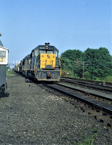 CNJ. RK Tower & C&O SD-40 #3535 heading east. June 1971