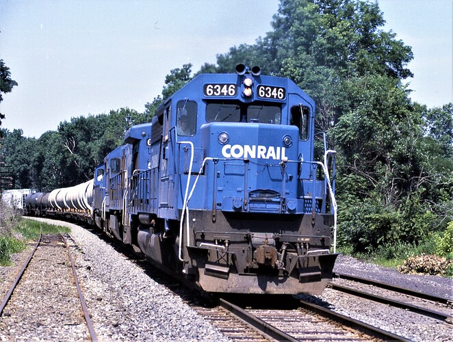 Photo 142. SD-40 #6346 (x-PC) eb at Clinton Ave, So. Plfd, NJ. 8-84