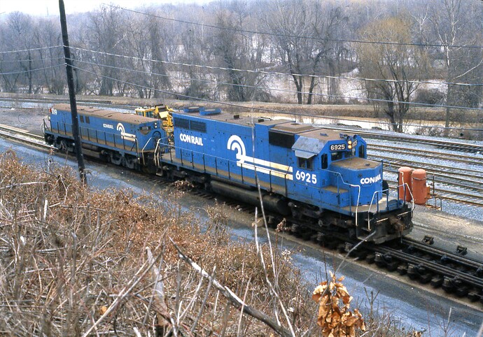 Photo 17. SD-38 #6925 & Alco slug #1119 on Allentown, PA hump. Mar 1980