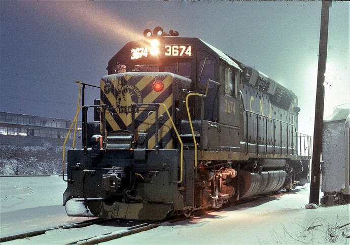 CNJ GP40P #3674 Raritan engine terminal March 1976, f11 5 min, Ektachrome