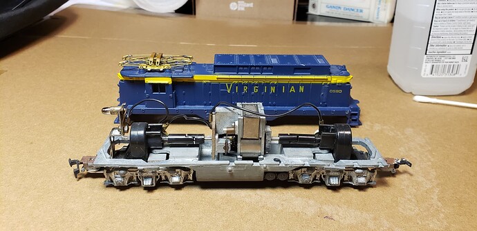 2026-01-05 Athearn locomotive rectifier engine (2)