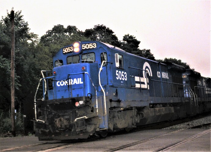 B36-7 #5053 & #5038 , west, Prospect Ave crossing, Piscataway, NJ. Sept 1986