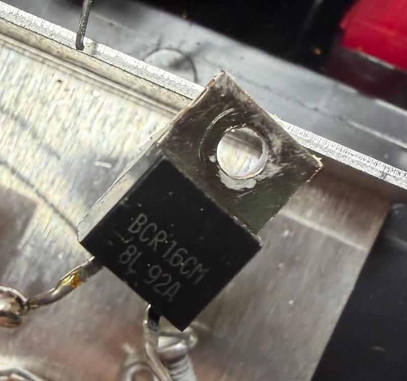 Help with a replacement transistor - Electronics and DCC - Trains.com ...