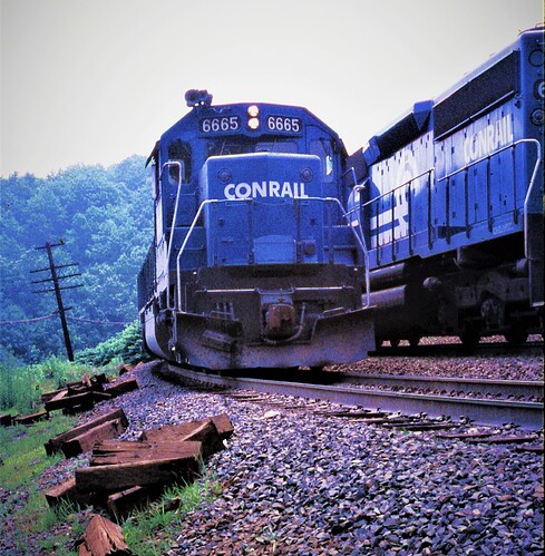 CR. SD45-2 (EL#3674) #6665 at Benny on track 4. July1978