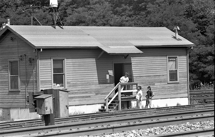 Conrail. Snuffy & Paul Wilson Cresson, PA in Aug 17, 1978