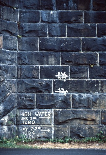 Conrail. Rockville, Bridge high water marks. 1986