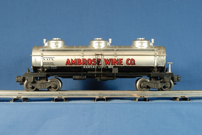 Car_Lionel_Tank_Repaint_Ambrose_Wine