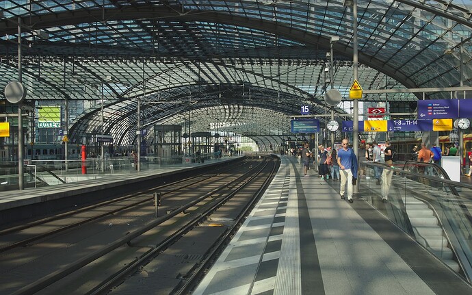 2018-08-08_DE_Berlin-Mitte,Berlin_Hauptbahnhof(49814284187)