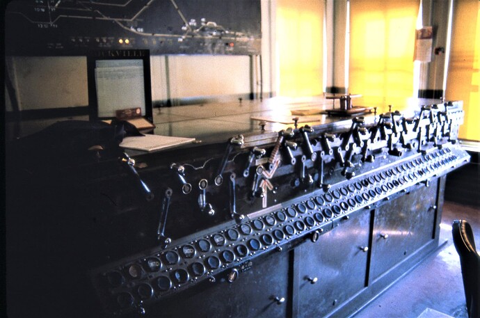 Conrail. Rockville Tower. Levers. July 15, 1986.