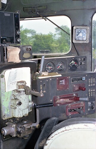 Photo 33. Engineer side of GP-40 #3233. August 1978