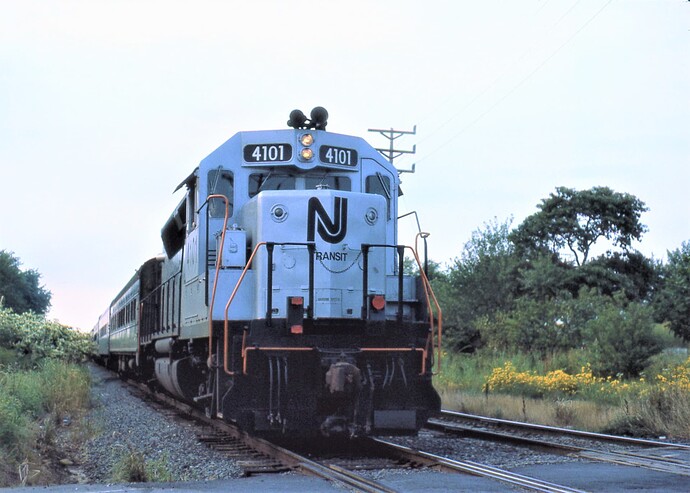 NJT. GP-40P #4101 west at Cliffwood Beach, NJ. Sept 1982