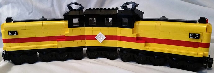 Bi-Polar electric locomotve E2 - real world - side